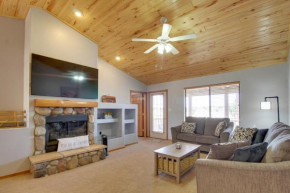 16 Mi to Sitgreaves Overgaard Cabin with Porch